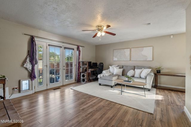 3280 Probasco Way, Sparks, NV 89431