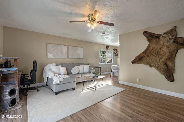3280 Probasco Way, Sparks, NV 89431