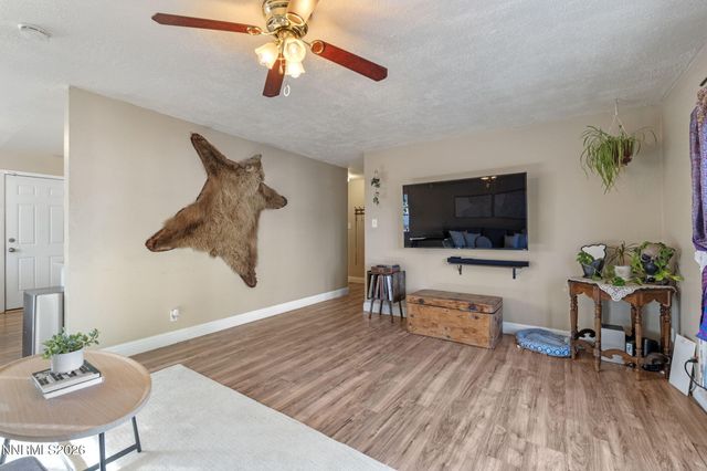 3280 Probasco Way, Sparks, NV 89431