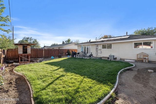 3280 Probasco Way, Sparks, NV 89431
