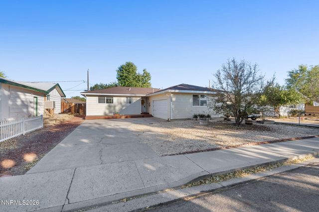 3280 Probasco Way, Sparks, NV 89431