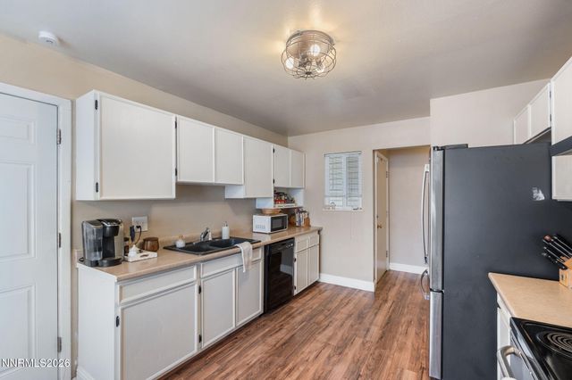 3280 Probasco Way, Sparks, NV 89431