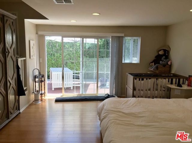 2329 Clark Avenue, Venice, CA 90291