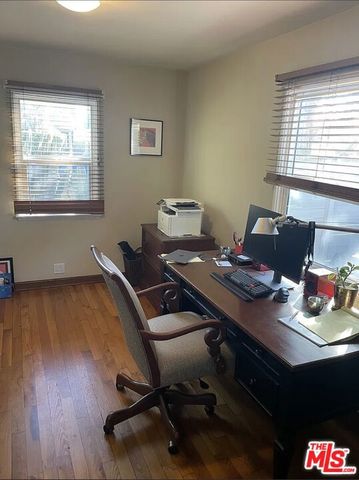 2329 Clark Avenue, Venice, CA 90291