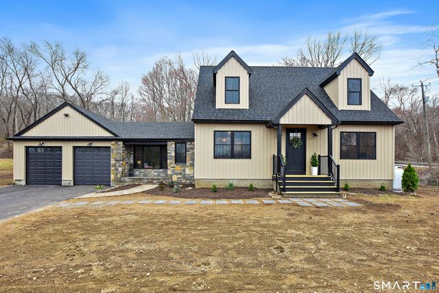 4 Niewiarowski Road, Preston, CT 06365