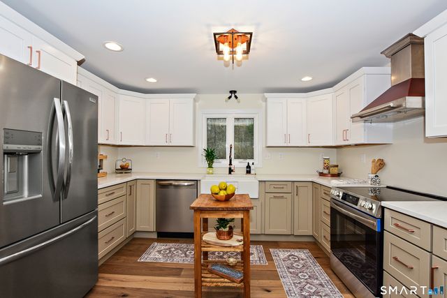 4 Niewiarowski Road, Preston, CT 06365