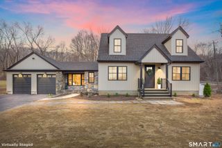 4 Niewiarowski Road, Preston, CT 06365