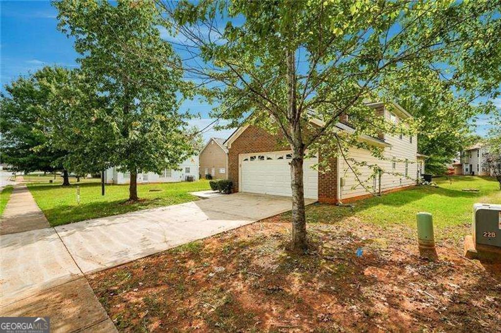 496 Cathedral Drive, Mcdonough, GA 30253 — photo 2