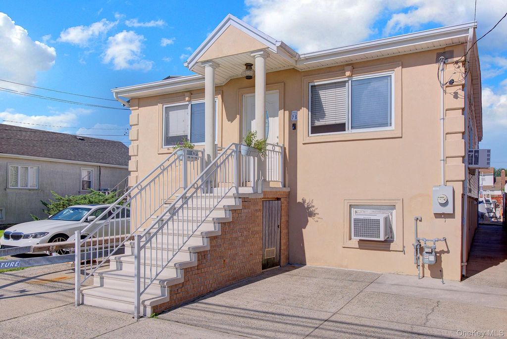 76 Suffolk Road, Island Park, NY 11558 — photo 4