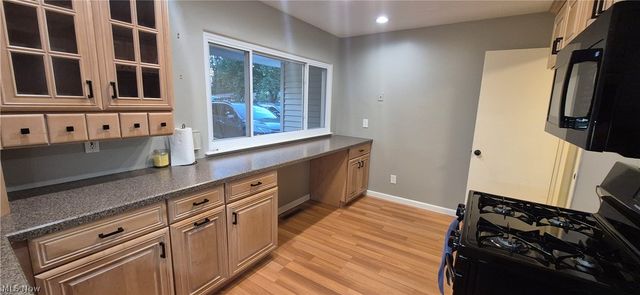 6417 Alderwood Road, Parma Heights, OH 44130