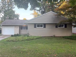 6417 Alderwood Road, Parma Heights, OH 44130