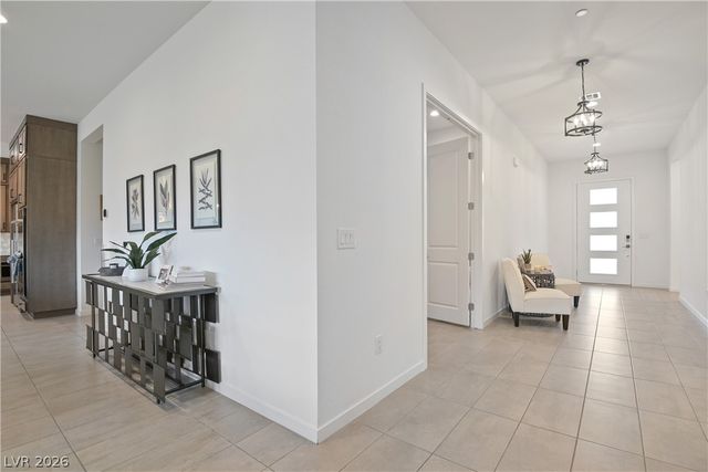5738 Golden Chase Court, Las Vegas, NV 89131