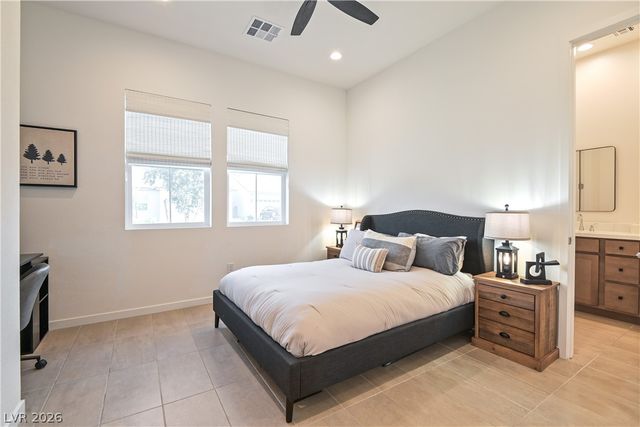 5738 Golden Chase Court, Las Vegas, NV 89131