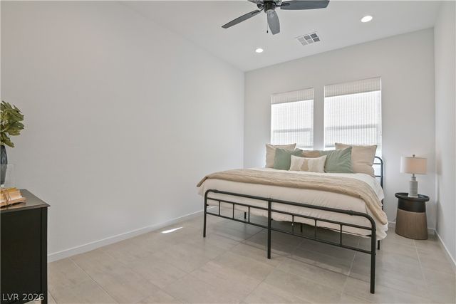 5738 Golden Chase Court, Las Vegas, NV 89131