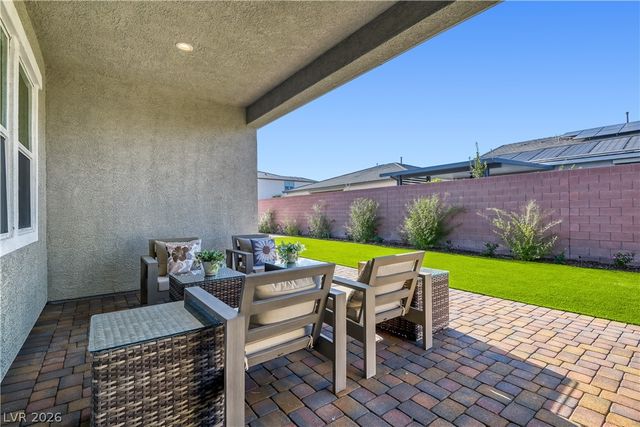 5738 Golden Chase Court, Las Vegas, NV 89131