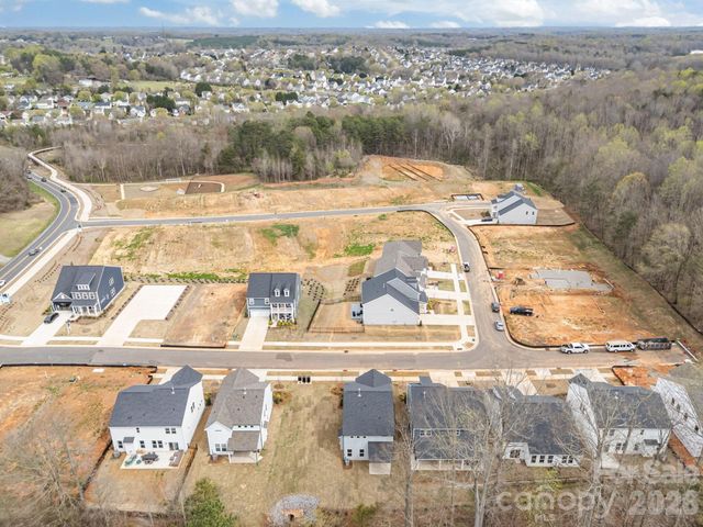 108 Nighthawk Trail, Mooresville, NC 28115