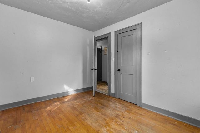 818 N DURKEE STREET, Appleton, WI 54911