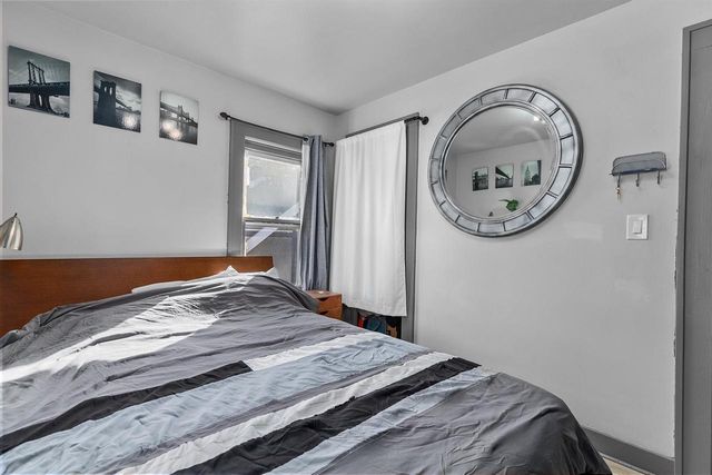 818 N DURKEE STREET, Appleton, WI 54911