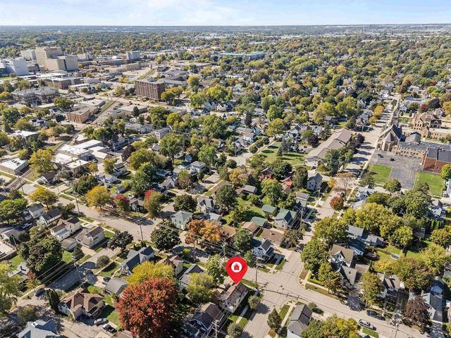 818 N DURKEE STREET, Appleton, WI 54911