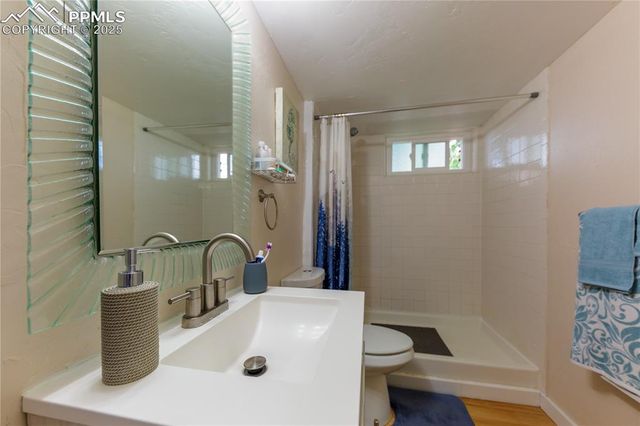 2205 Airport Road, Colorado Springs, CO 80910