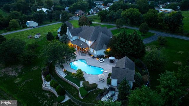 1409 DIAMOND STATION RD, Ephrata, PA 17522