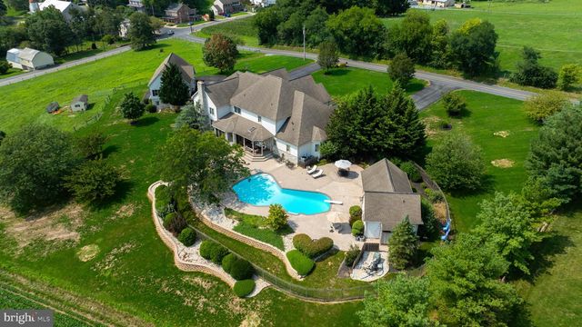 1409 DIAMOND STATION RD, Ephrata, PA 17522