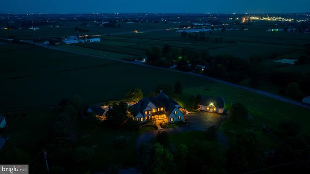 1409 DIAMOND STATION RD, Ephrata, PA 17522