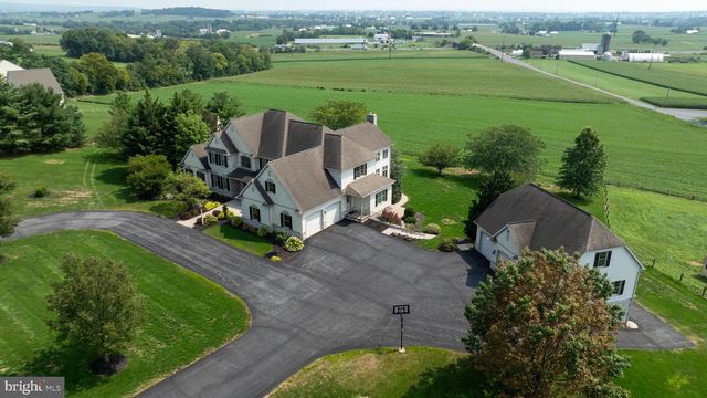 1409 DIAMOND STATION RD, Ephrata, PA 17522