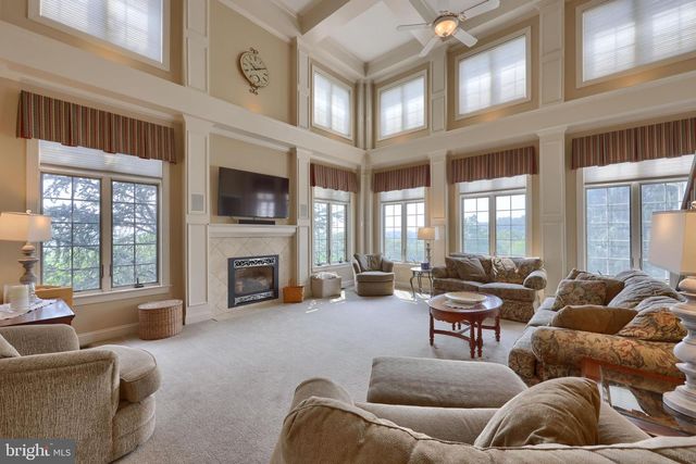 1409 DIAMOND STATION RD, Ephrata, PA 17522