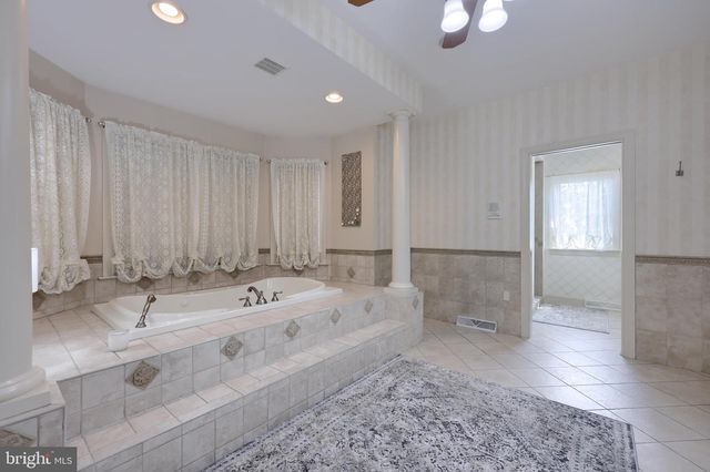 1409 DIAMOND STATION RD, Ephrata, PA 17522