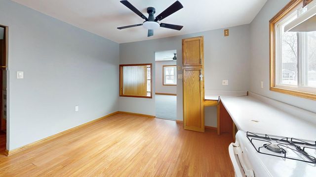 734 1 Juniper Road, Valparaiso, IN 46385