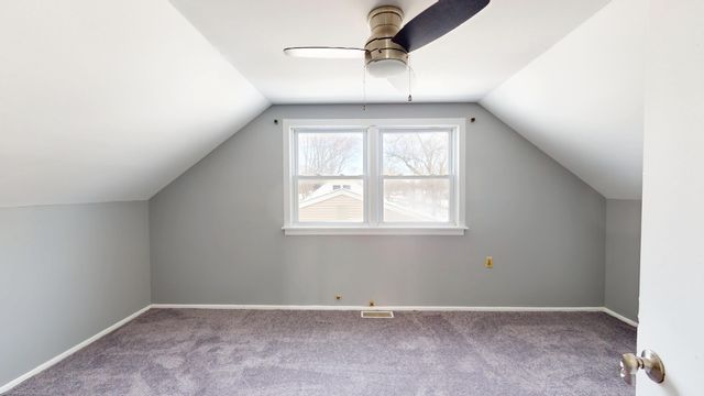 734 1 Juniper Road, Valparaiso, IN 46385