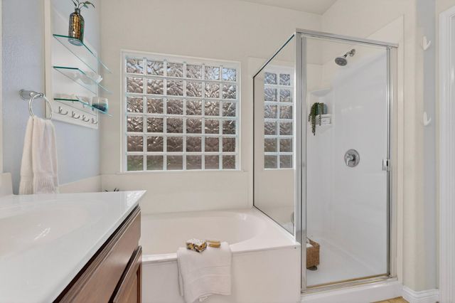 178 Limestone TRL, Austin, TX 78737