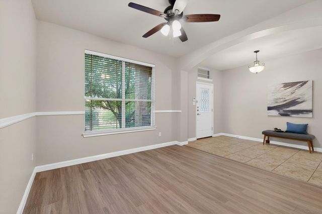 178 Limestone TRL, Austin, TX 78737
