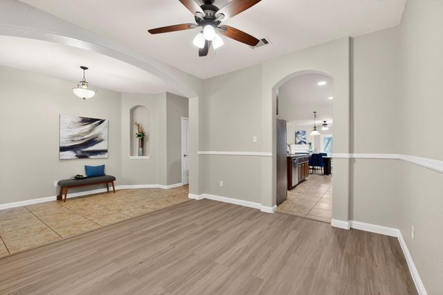178 Limestone TRL, Austin, TX 78737