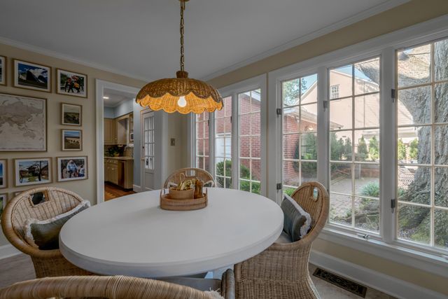 245 Holiday Road, Lexington, KY 40502