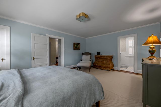 245 Holiday Road, Lexington, KY 40502