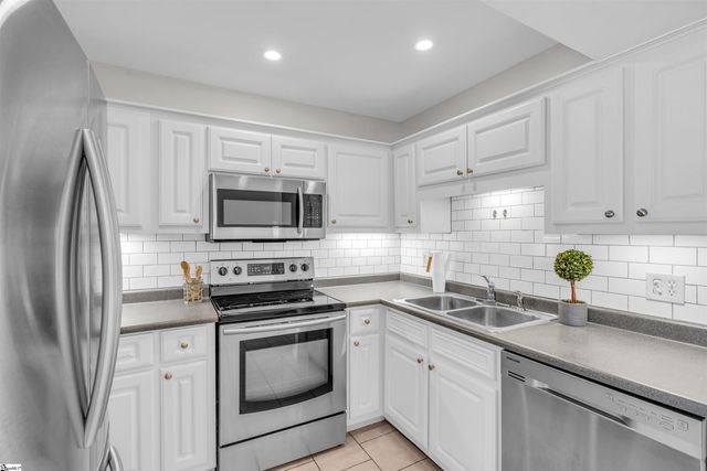 925 Cleveland Street Unit 55, Greenville, SC 29601