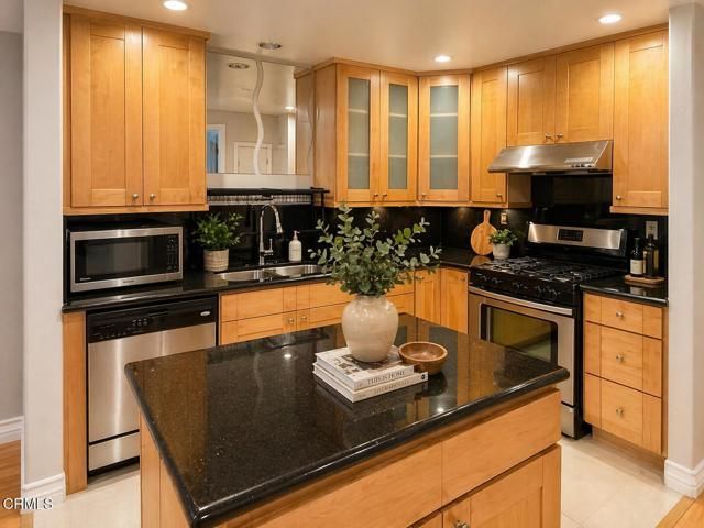 96 N Craig Avenue 13, Pasadena, CA 91107