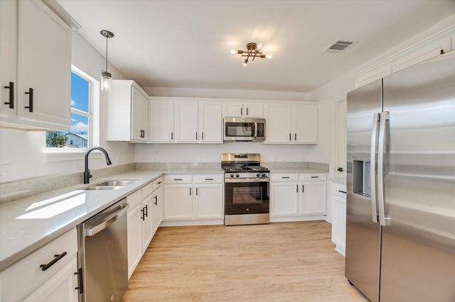 708 Camino Real DR, Leander, TX 78641