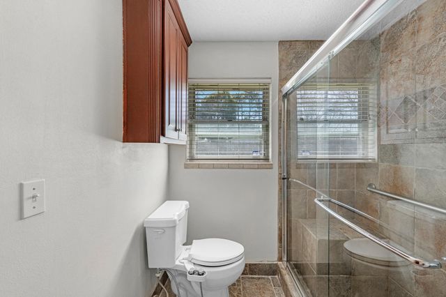 5105 Interlachen Street, Baytown, TX 77521