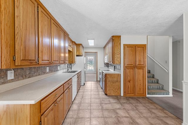 5105 Interlachen Street, Baytown, TX 77521