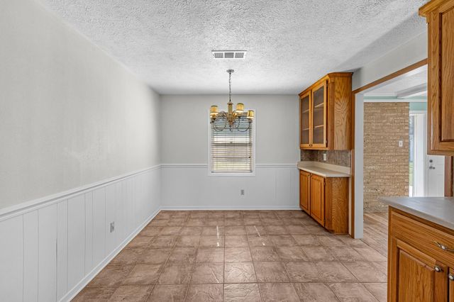 5105 Interlachen Street, Baytown, TX 77521