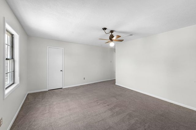 5105 Interlachen Street, Baytown, TX 77521