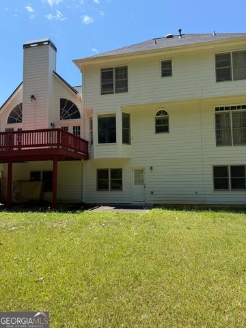 310 Carriage Oaks Drive, Tyrone, GA 30290