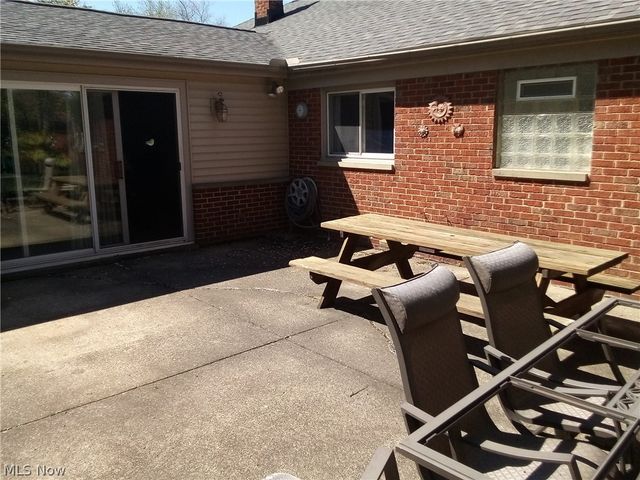 421 Harris Road, Richmond Heights, OH 44143