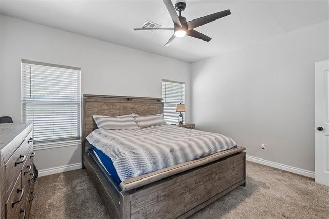 17252 Meadow Lake Circle, Newalla, OK 74857