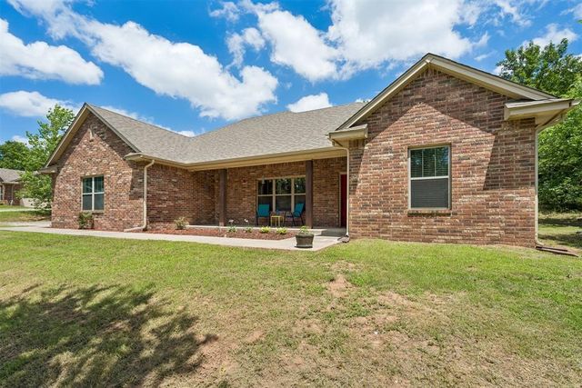 17252 Meadow Lake Circle, Newalla, OK 74857