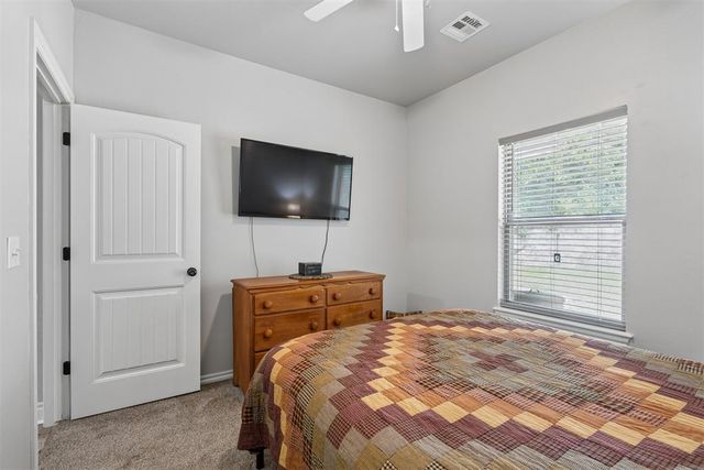 17252 Meadow Lake Circle, Newalla, OK 74857