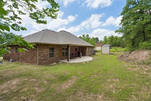 17252 Meadow Lake Circle, Newalla, OK 74857